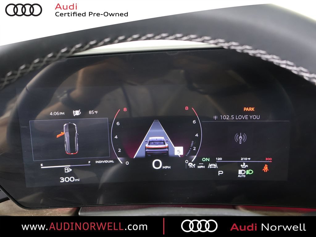 Certified 2025 Audi Q5 Premium w/ Convenience Package AWD/4WD image 32