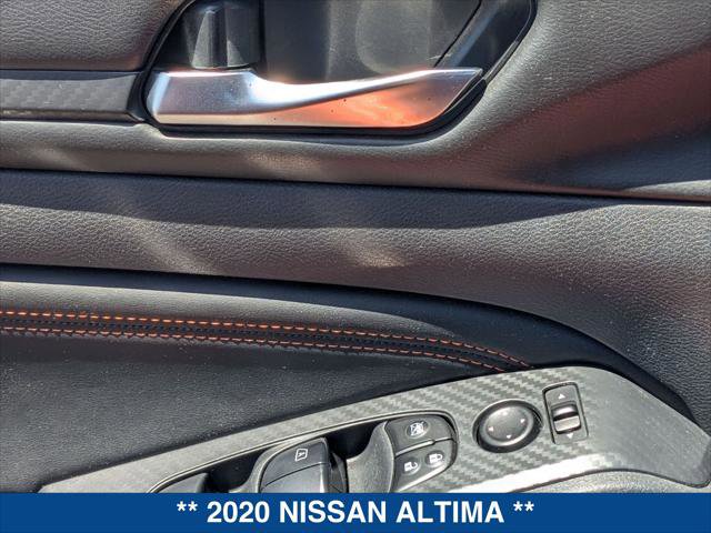 Used 2020 Nissan Altima 2.5 SR FWD image 11