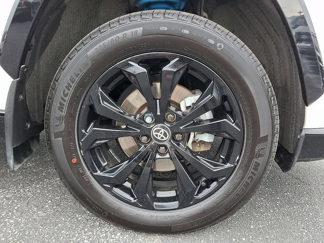Used 2023 Toyota RAV4 XSE AWD/4WD image 8
