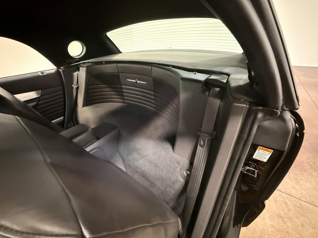 Used 2002 Ford Thunderbird image 46