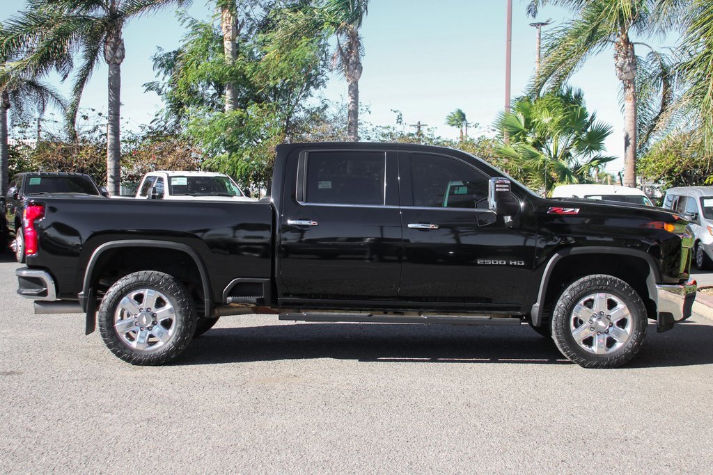 Used 2020 Chevrolet Silverado 2500 LTZ w/ LTZ Premium Package image 10