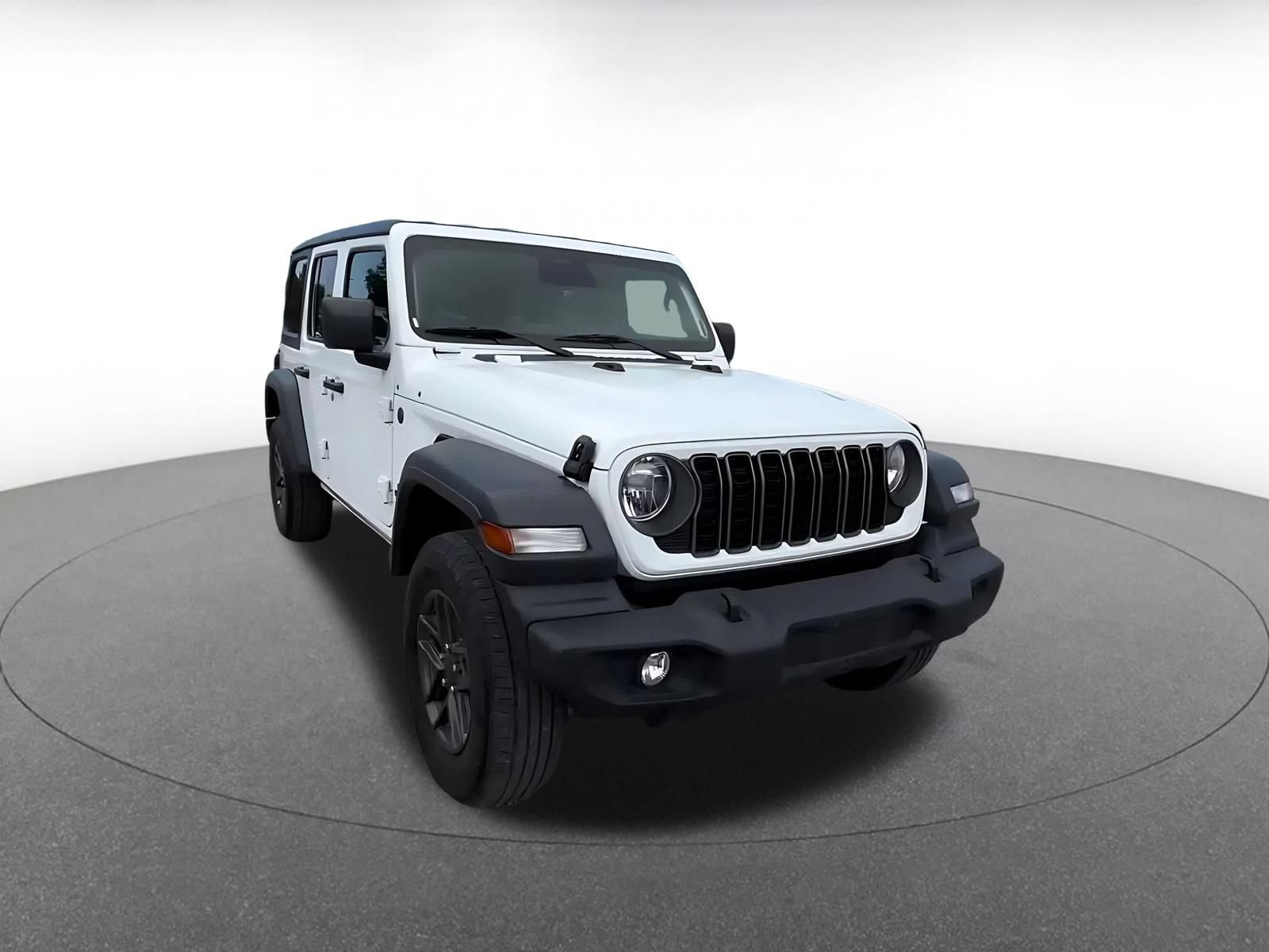 Used 2025 Jeep Wrangler Unlimited Sport AWD/4WD image 3