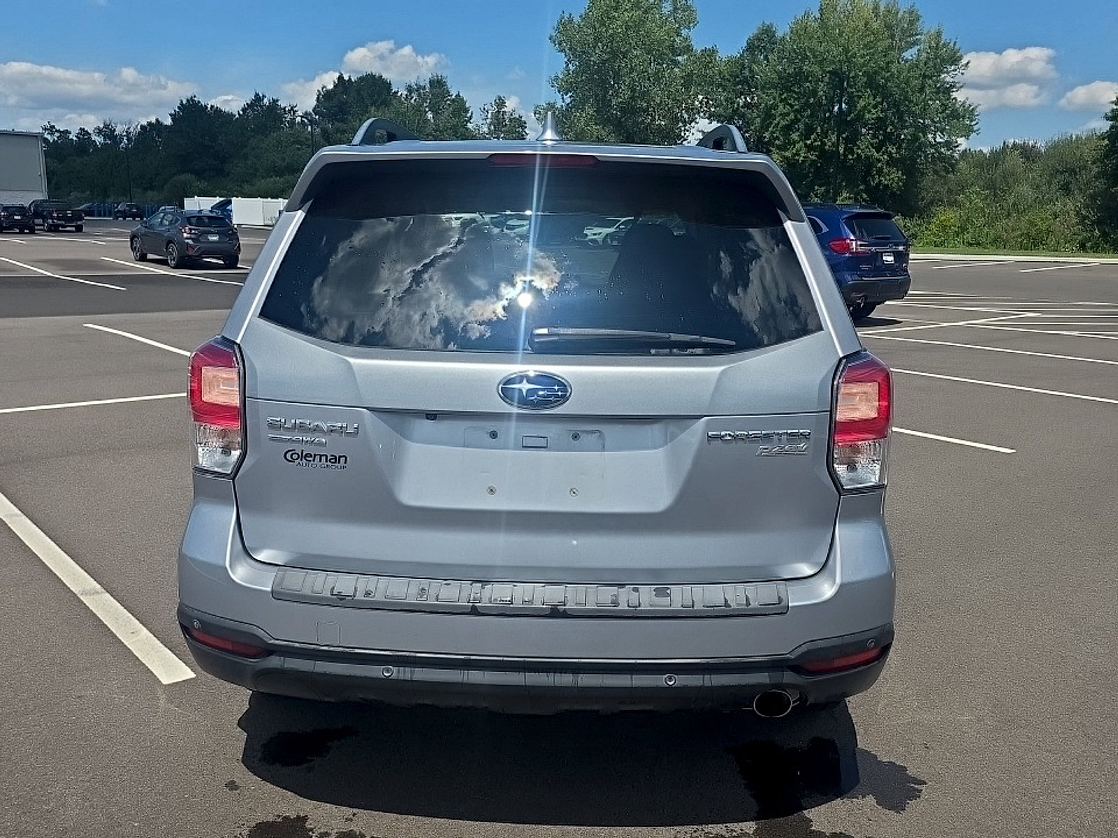 Used 2017 Subaru Forester 2.5i Touring AWD/4WD image 5