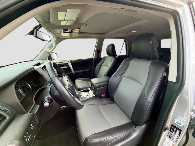 Used 2017 Toyota 4Runner SR5 Premium AWD/4WD image 11