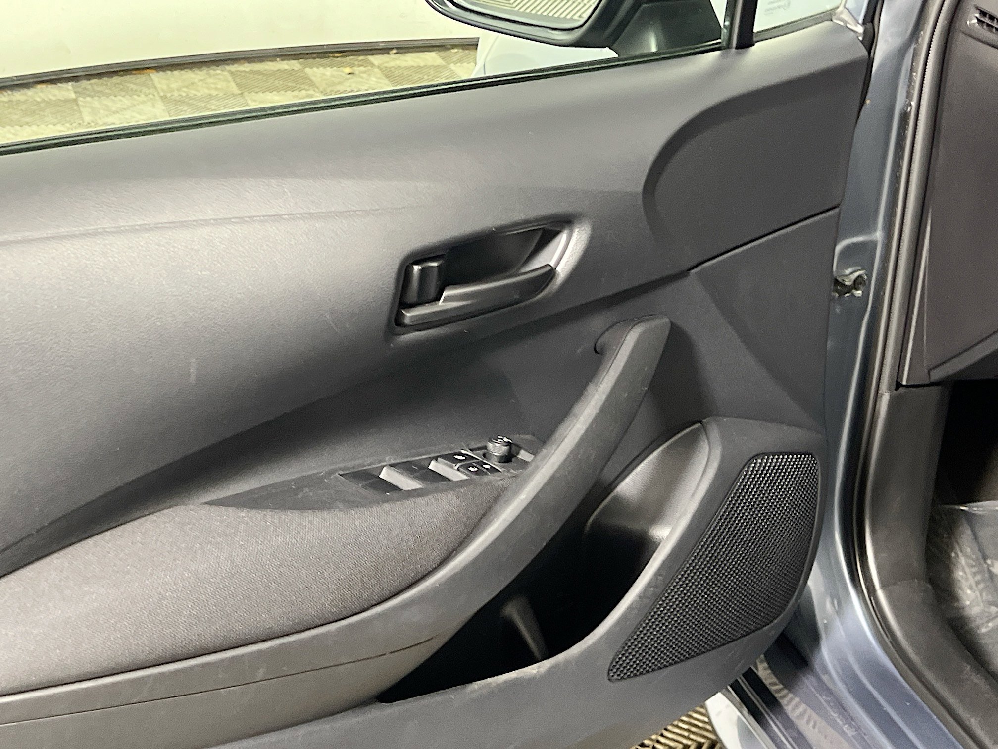 Used 2024 Toyota Corolla LE image 17