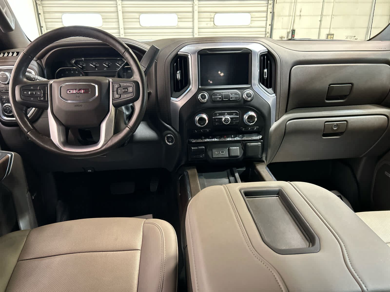 Used 2021 GMC Sierra 1500 SLT w/ SLT Convenience Package AWD/4WD image 12