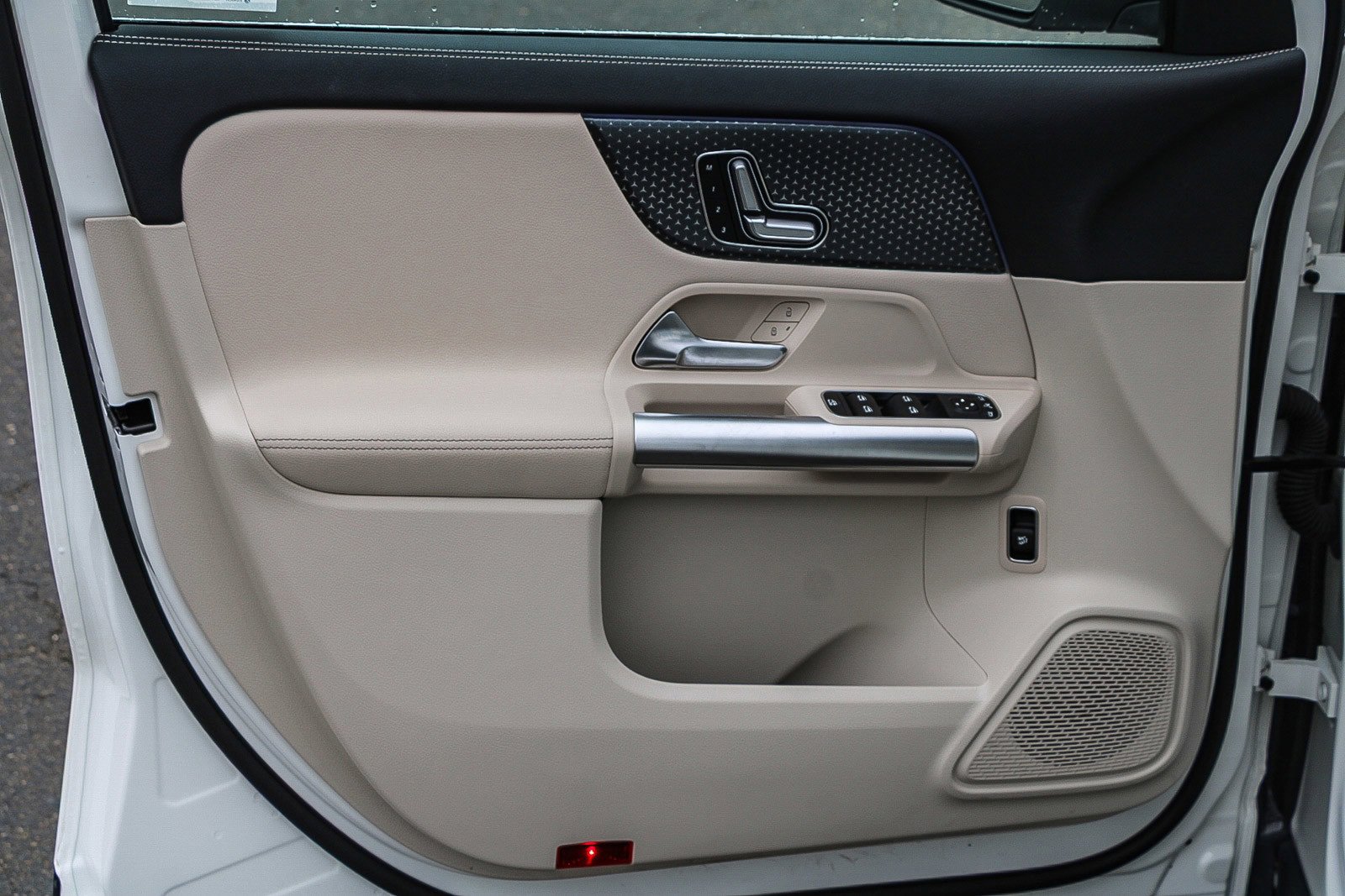 Certified 2025 Mercedes-Benz GLA 250 4MATIC image 19