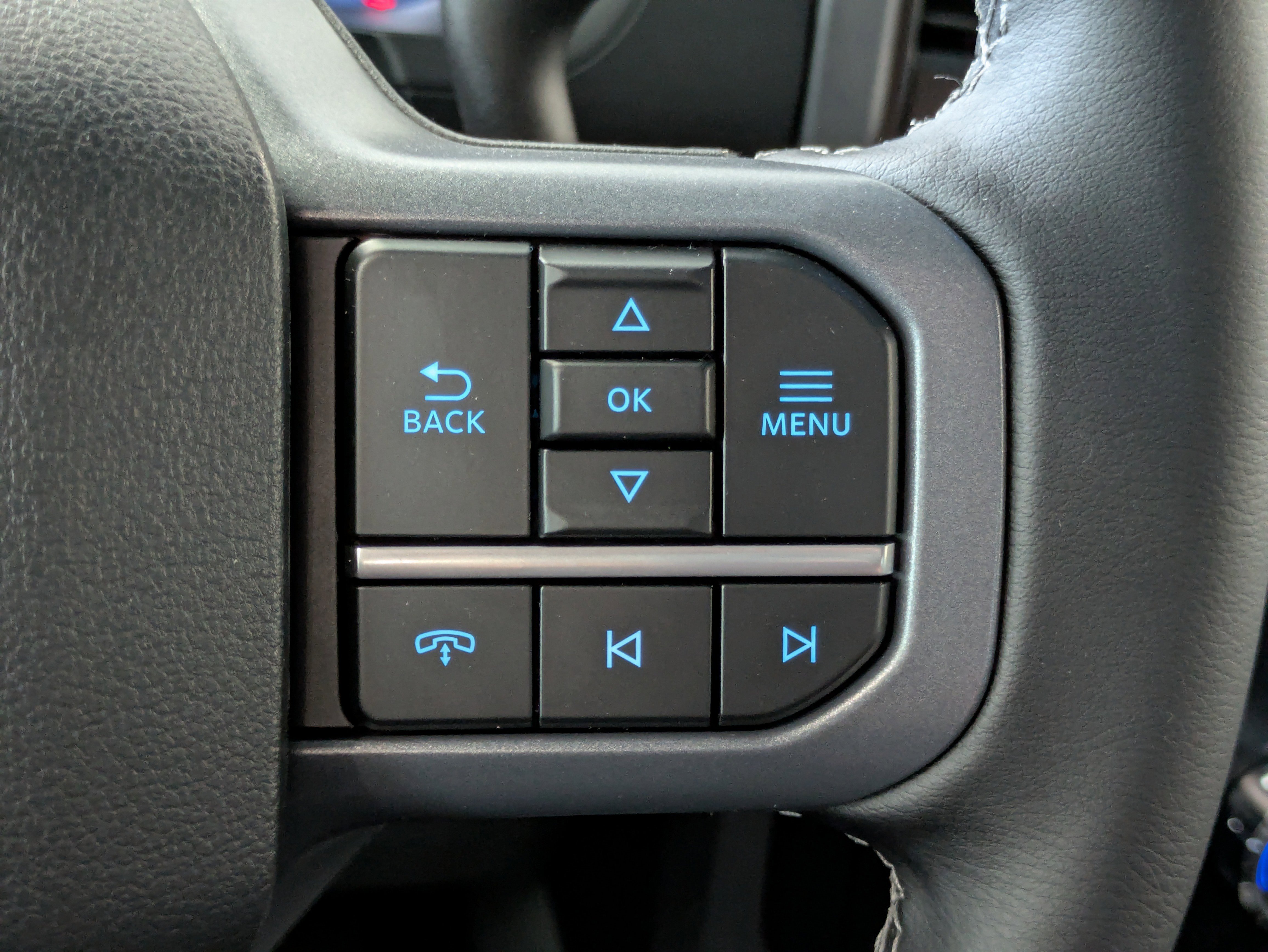New 2025 Ford F150 XLT w/ Equipment Group 302A MID image 16
