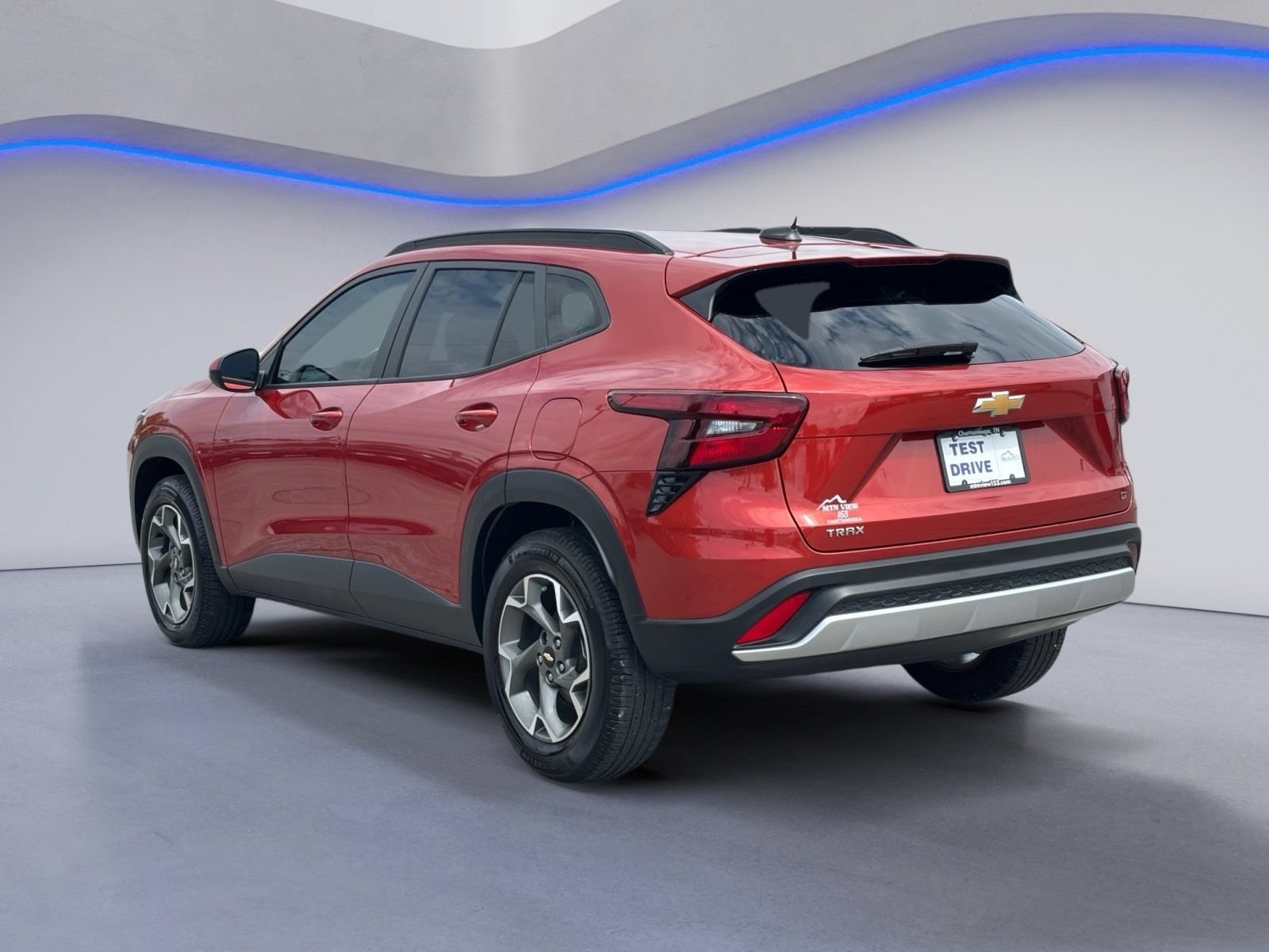 Used 2024 Chevrolet Trax LT FWD image 6