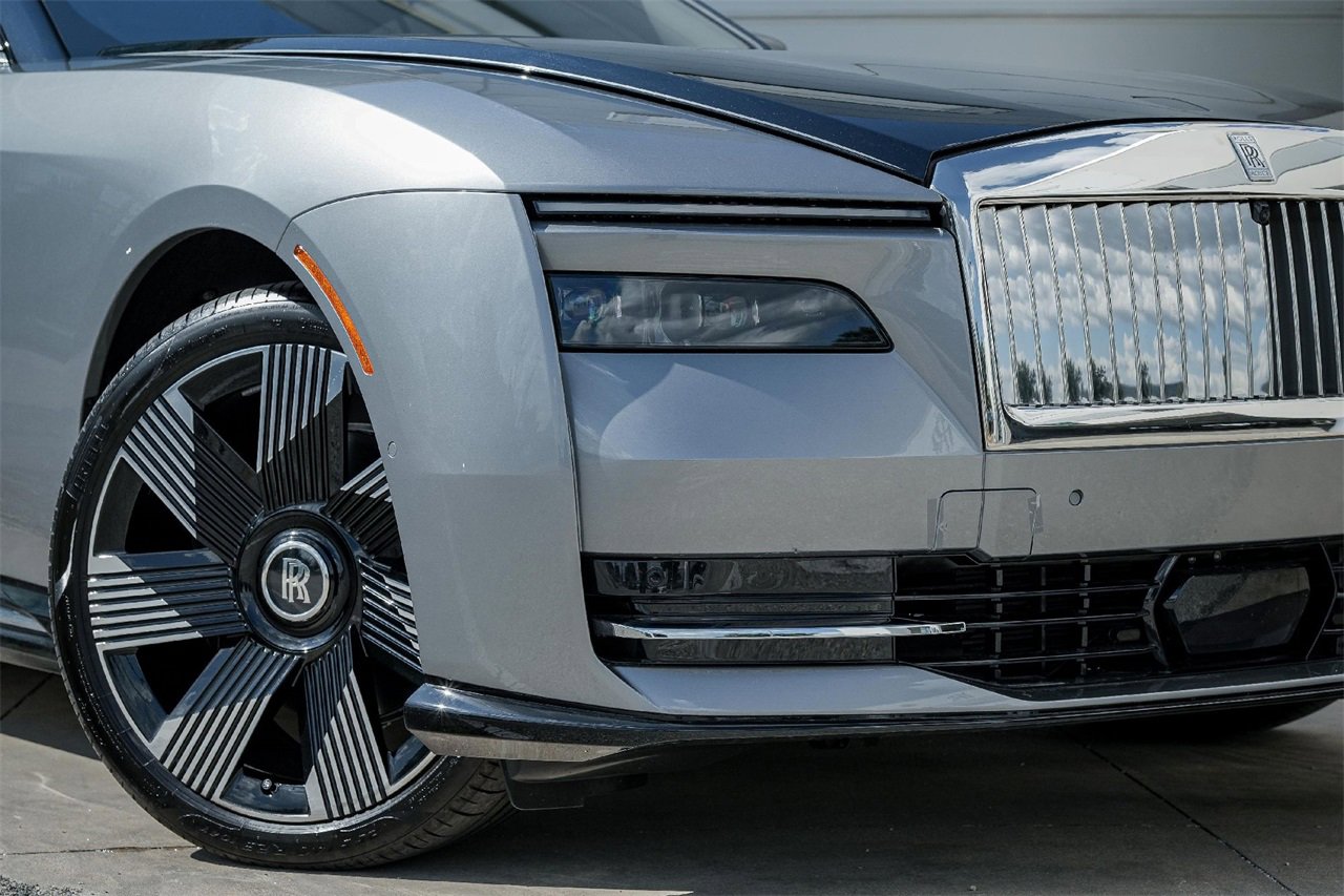 Certified 2025 Rolls-Royce Spectre w/ Spectre Launch Package image 12