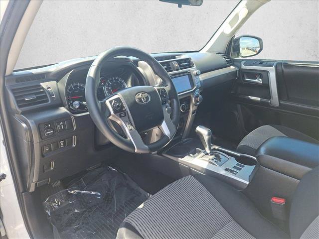 Used 2015 Toyota 4Runner SR5 RWD image 10