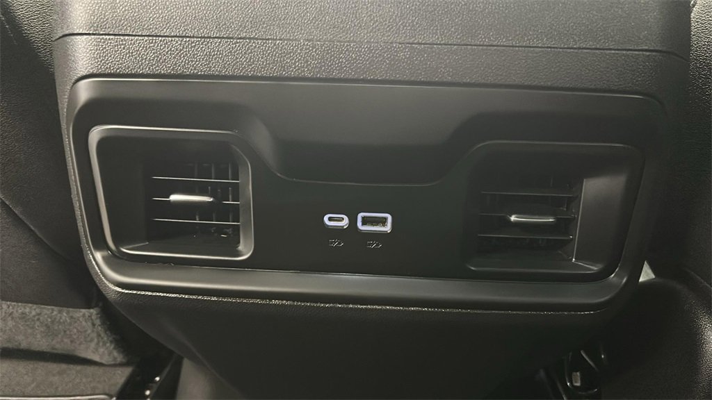 Used 2022 Chevrolet Silverado 1500 RST image 28