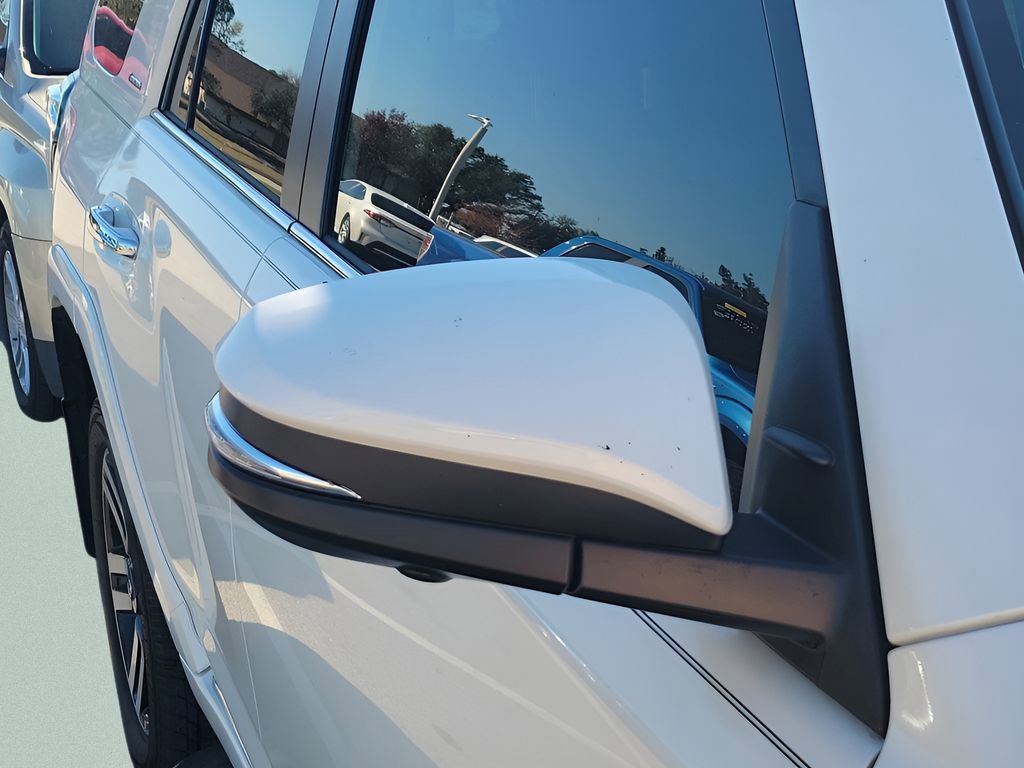 Used 2022 Toyota 4Runner Limited image 8