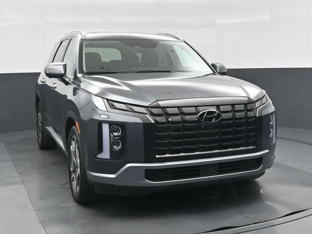 Used 2025 Hyundai Palisade SEL FWD image 28
