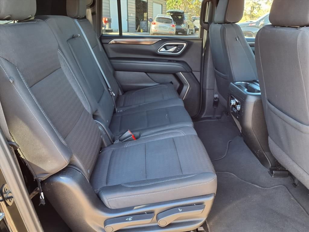 Used 2024 GMC Yukon XL SLE image 14