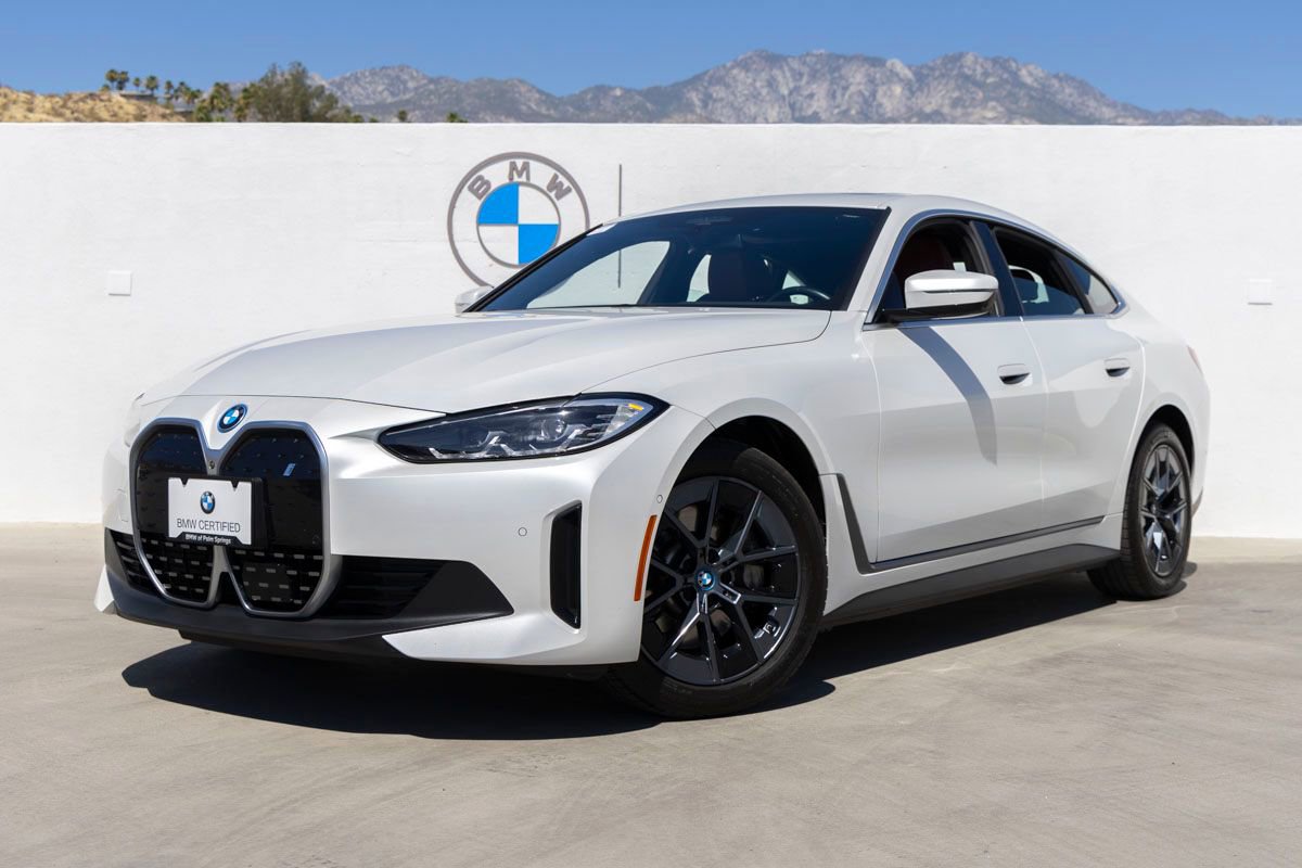 Used 2024 BMW i4 eDrive35 w/ Premium Package RWD image 8