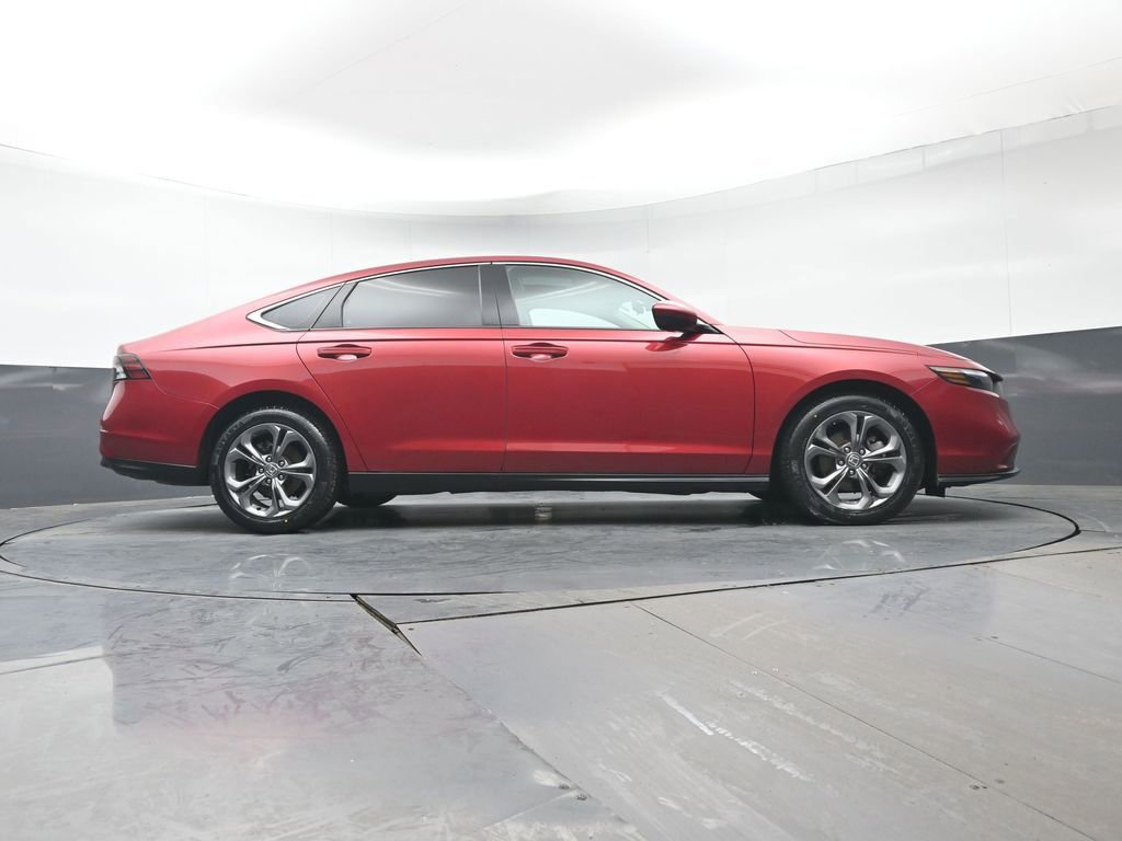 Certified 2023 Honda Accord EX image 36