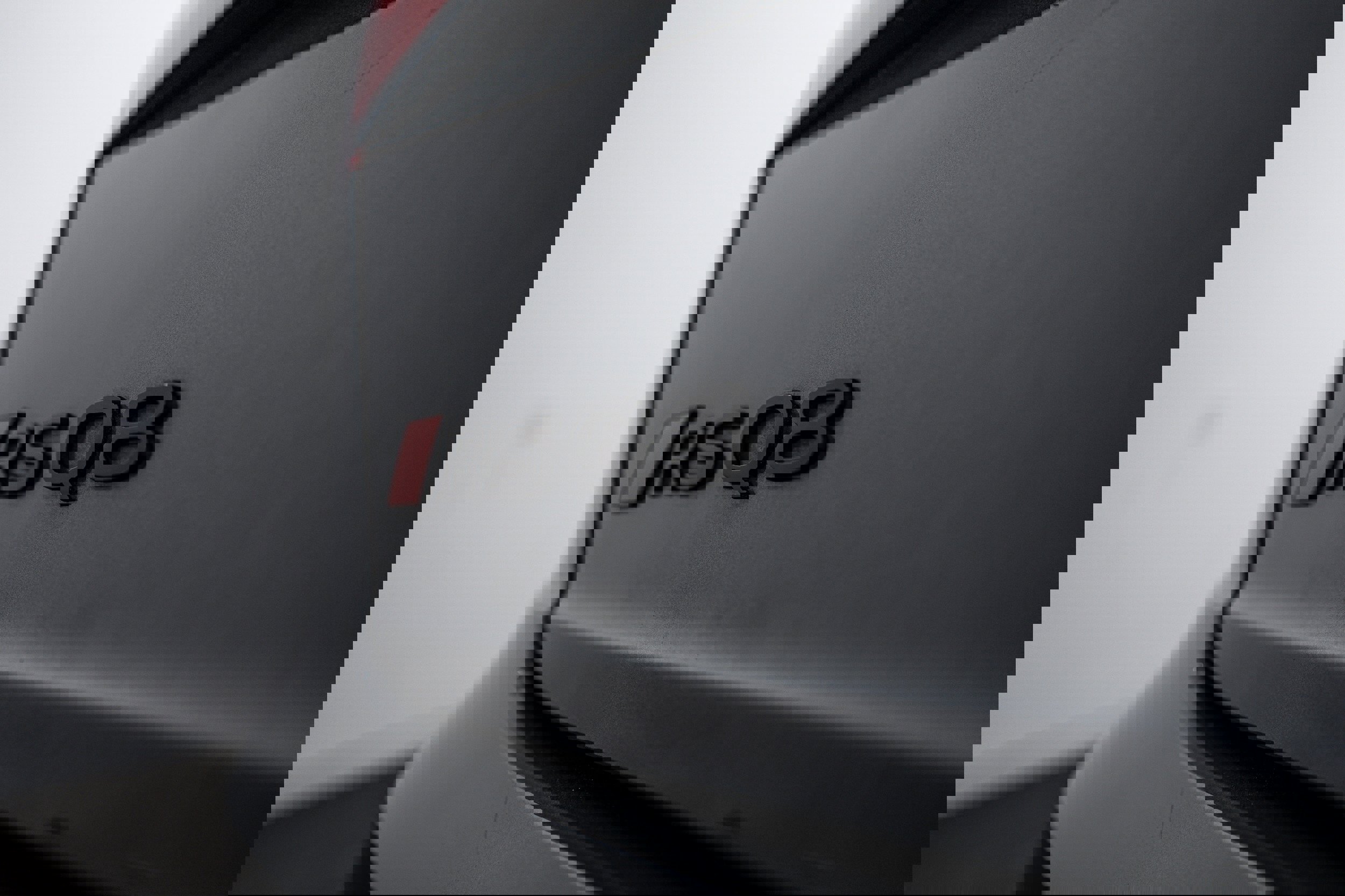 Used 2025 Audi RS Q8 performance image 29