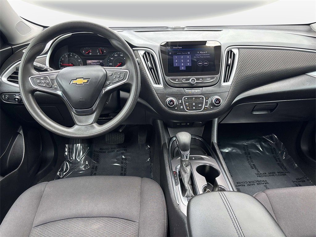 Used 2023 Chevrolet Malibu LT image 11