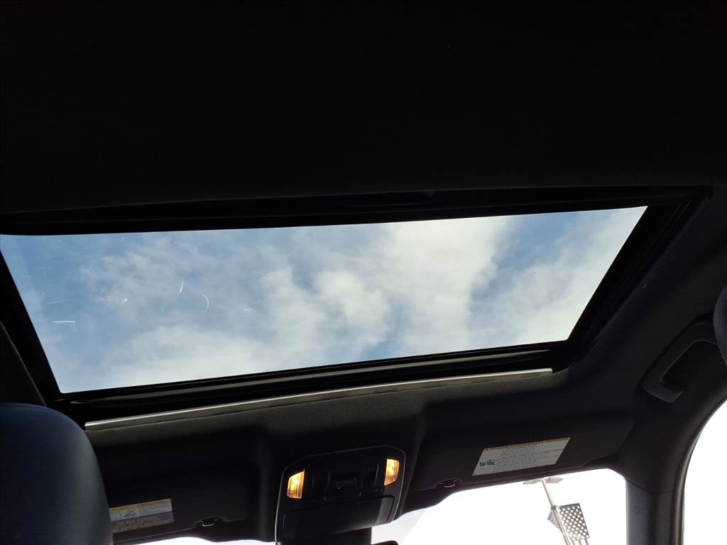 Used 2021 Toyota Highlander XSE image 8