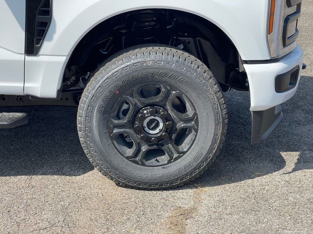 New 2026 Ford F350 XL image 16