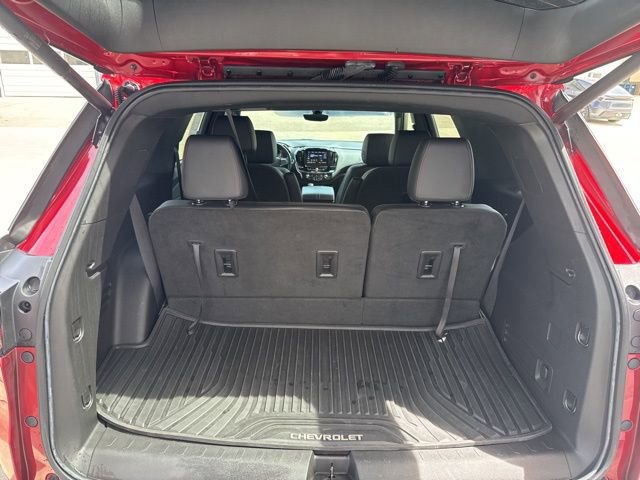 Used 2023 Chevrolet Traverse RS FWD image 14