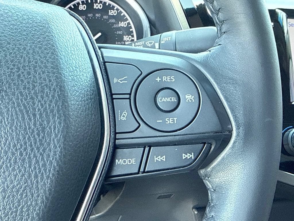 Certified 2020 Toyota Camry SE FWD image 24