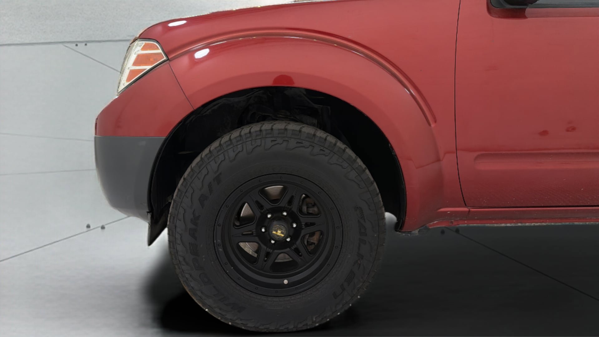 Used 2013 Nissan Frontier S image 36