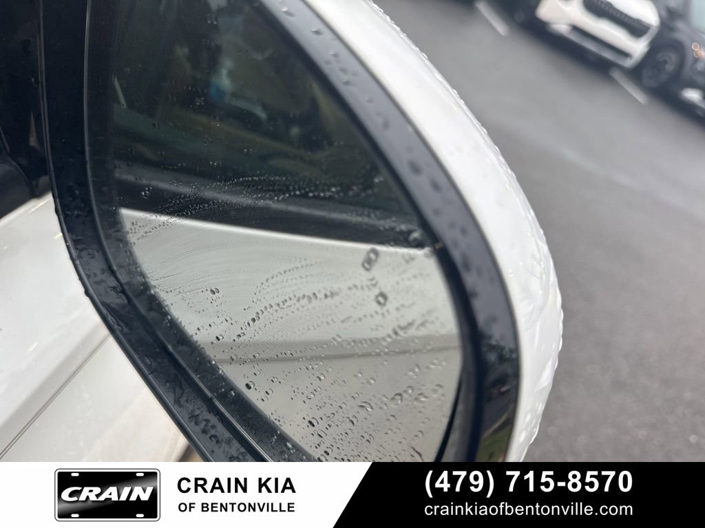 Used 2016 Kia Sedona EX FWD image 49
