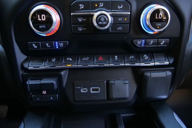 Used 2022 GMC Sierra 2500 Denali image 17