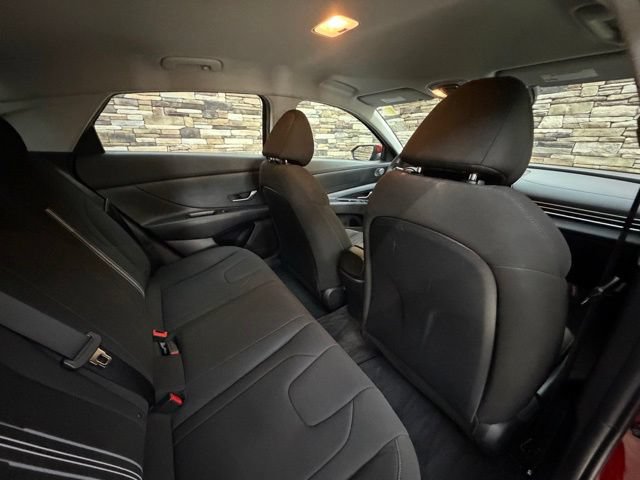 Certified 2023 Hyundai Elantra SEL w/ Cargo Package FWD image 31