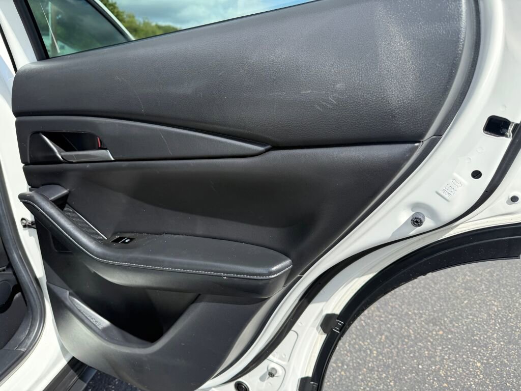 Used 2021 MAZDA CX-30 AWD 2.5 S w/ Select Package image 24