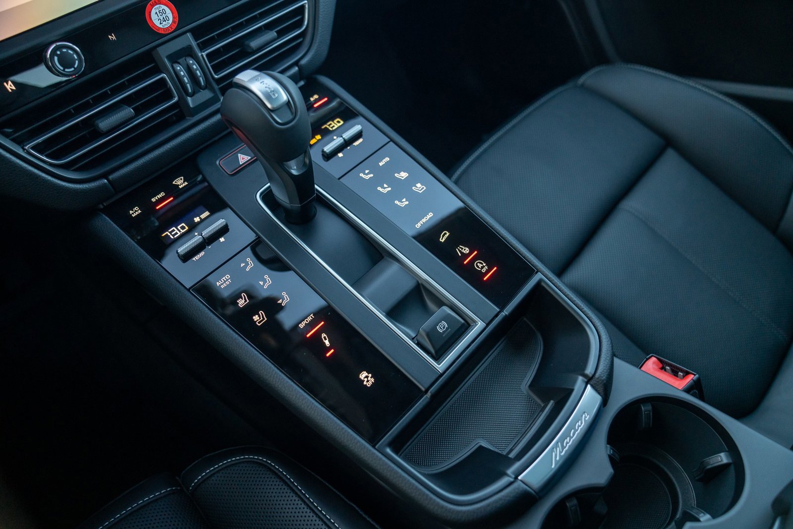 New 2026 Porsche Macan S image 21