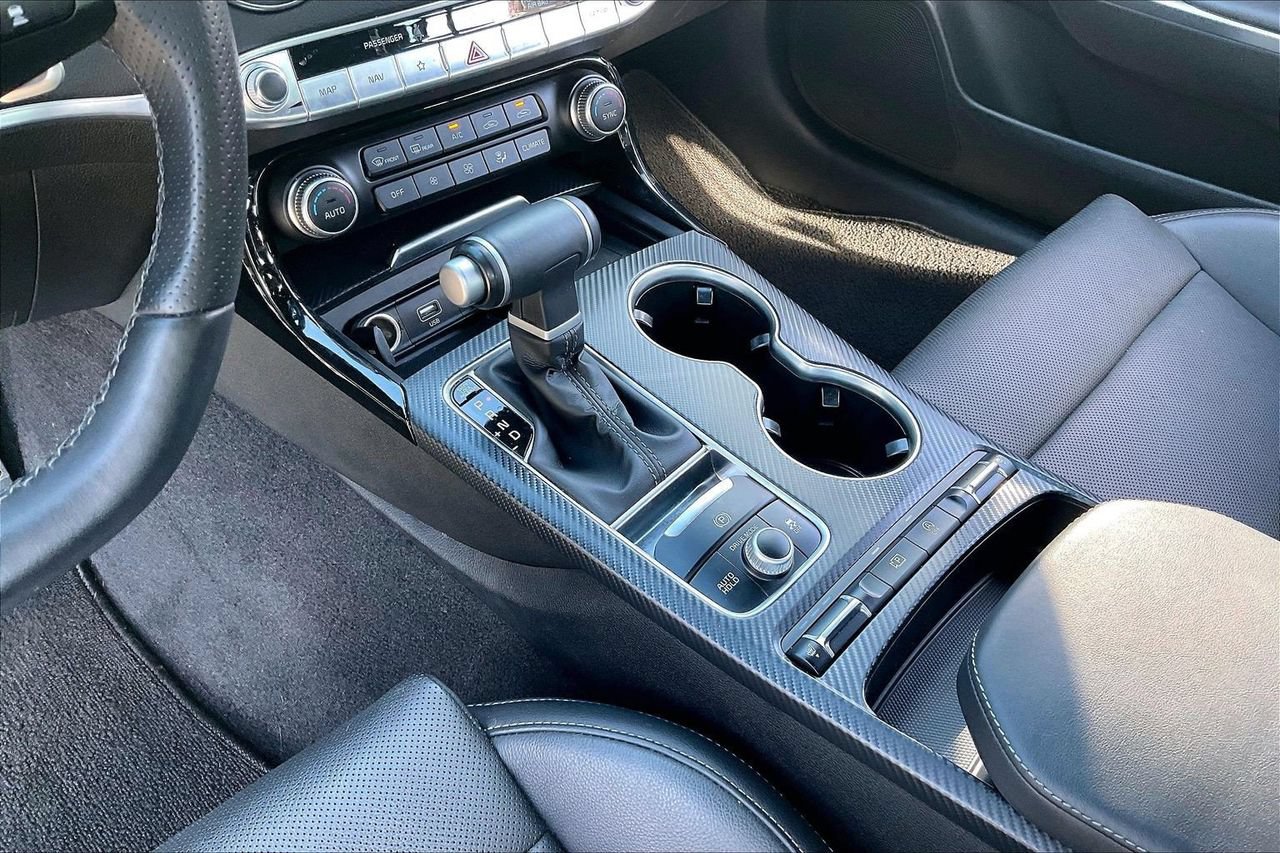 Used 2023 Kia Stinger GT-Line w/ Sun & Sound Package RWD image 32