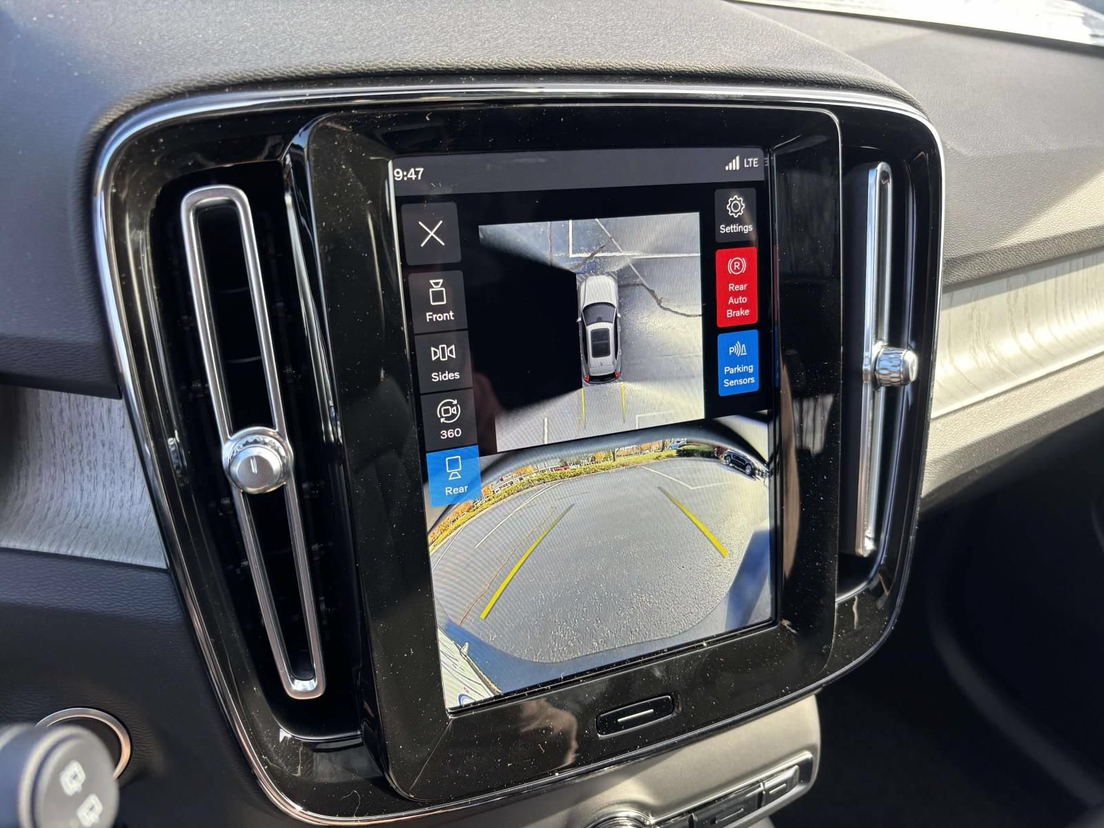 New 2026 Volvo XC40 B5 Plus w/ Protection Package Premier AWD/4WD image 20