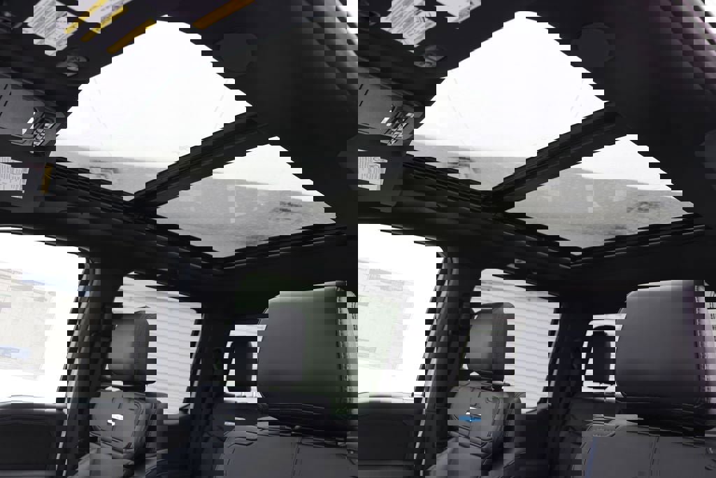 New 2026 Ford F350 Platinum image 21