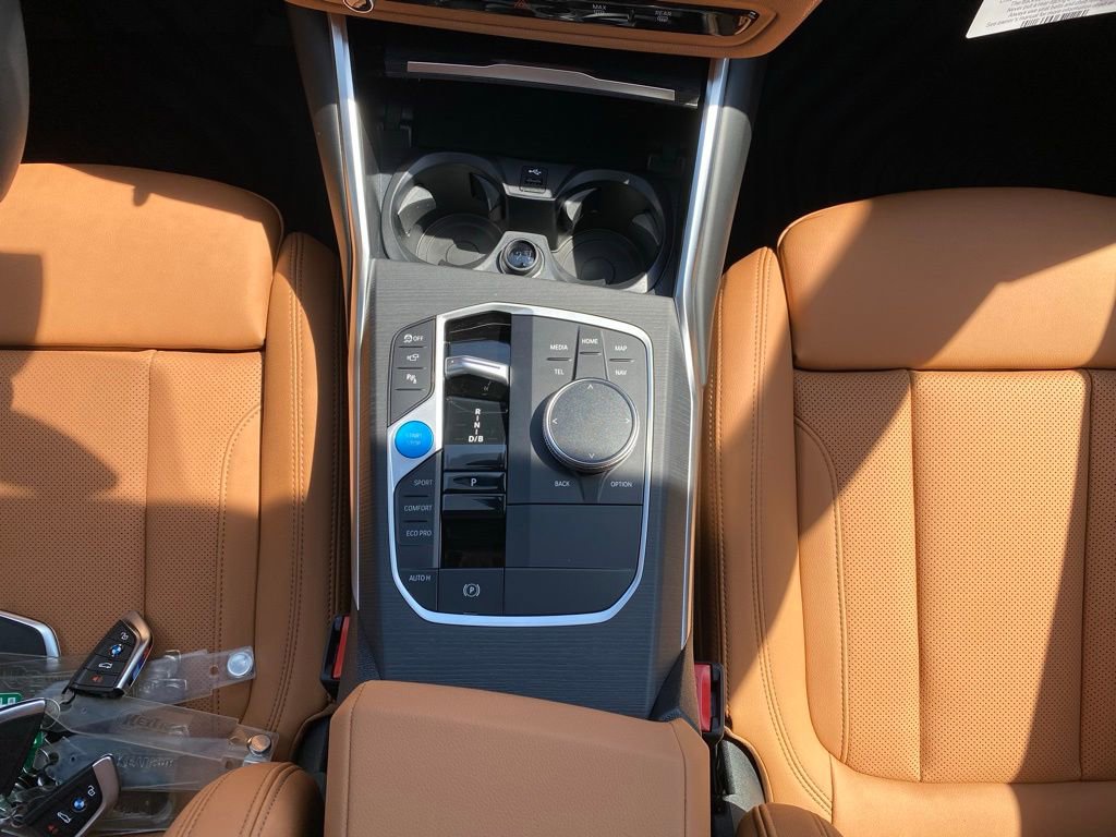 New 2026 BMW i4 xDrive40i AWD/4WD image 10
