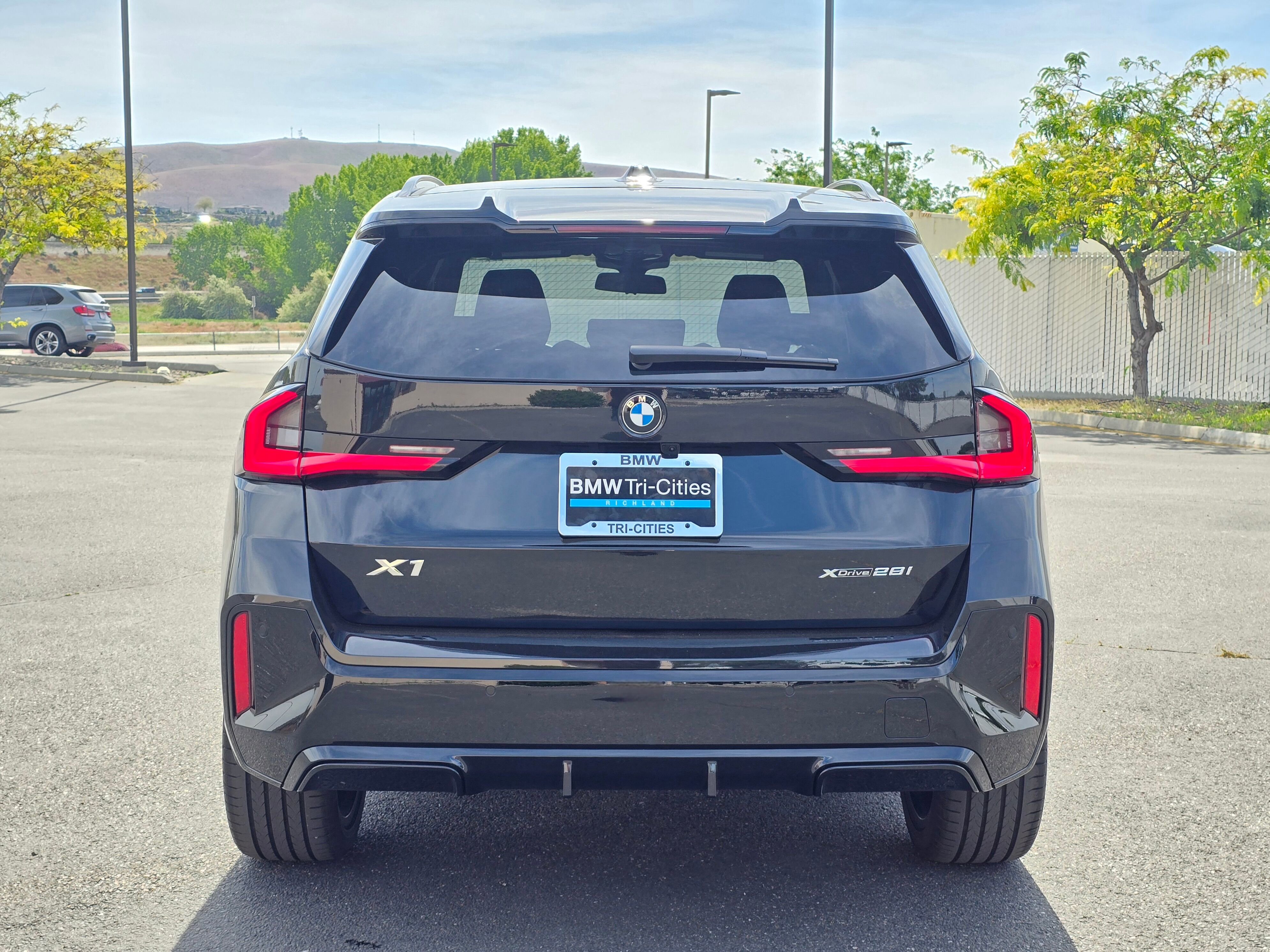 New 2026 BMW X1 xDrive28i w/ Technology Package AWD/4WD image 37