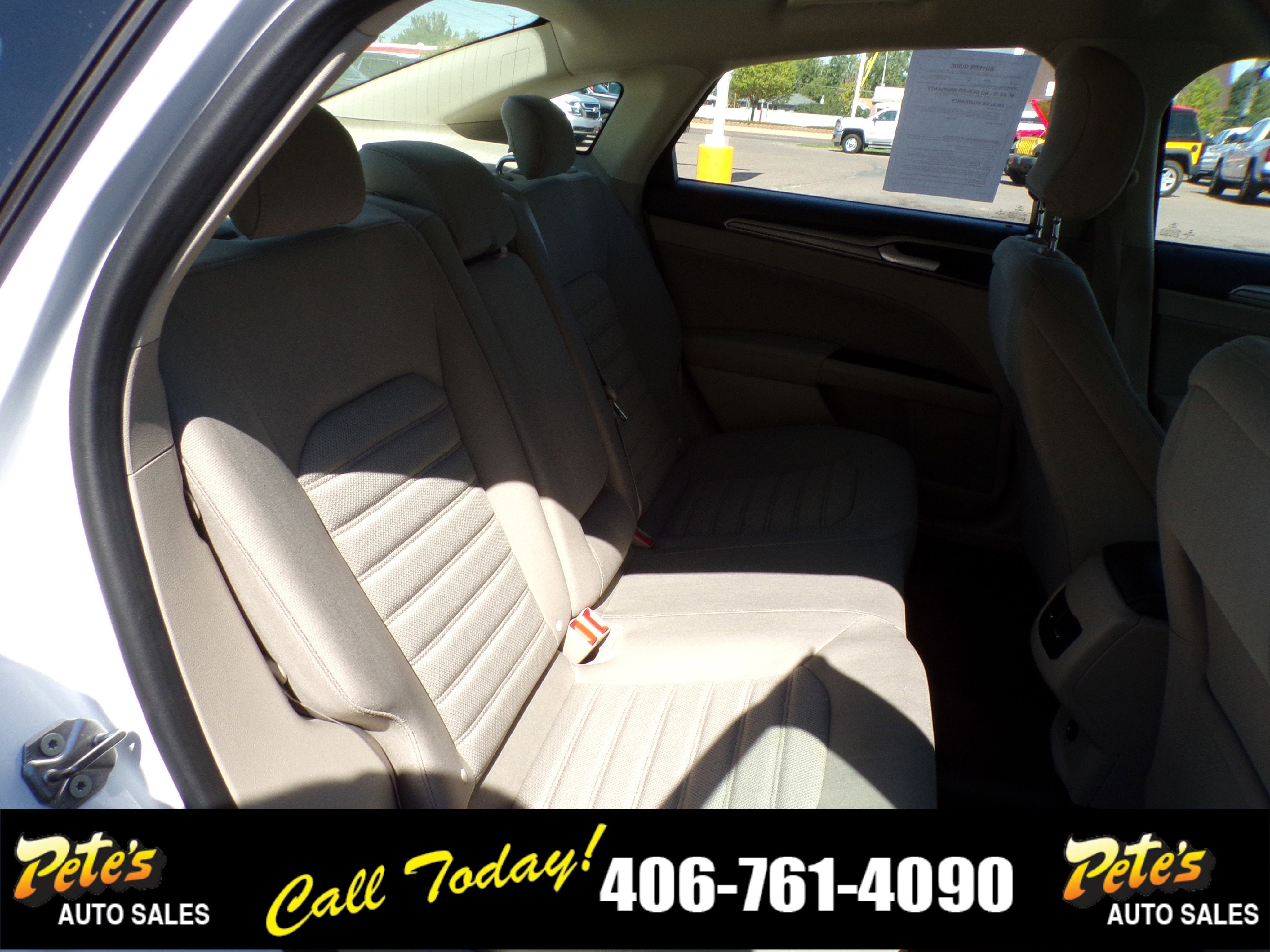 Used 2019 Ford Fusion SE AWD/4WD image 15