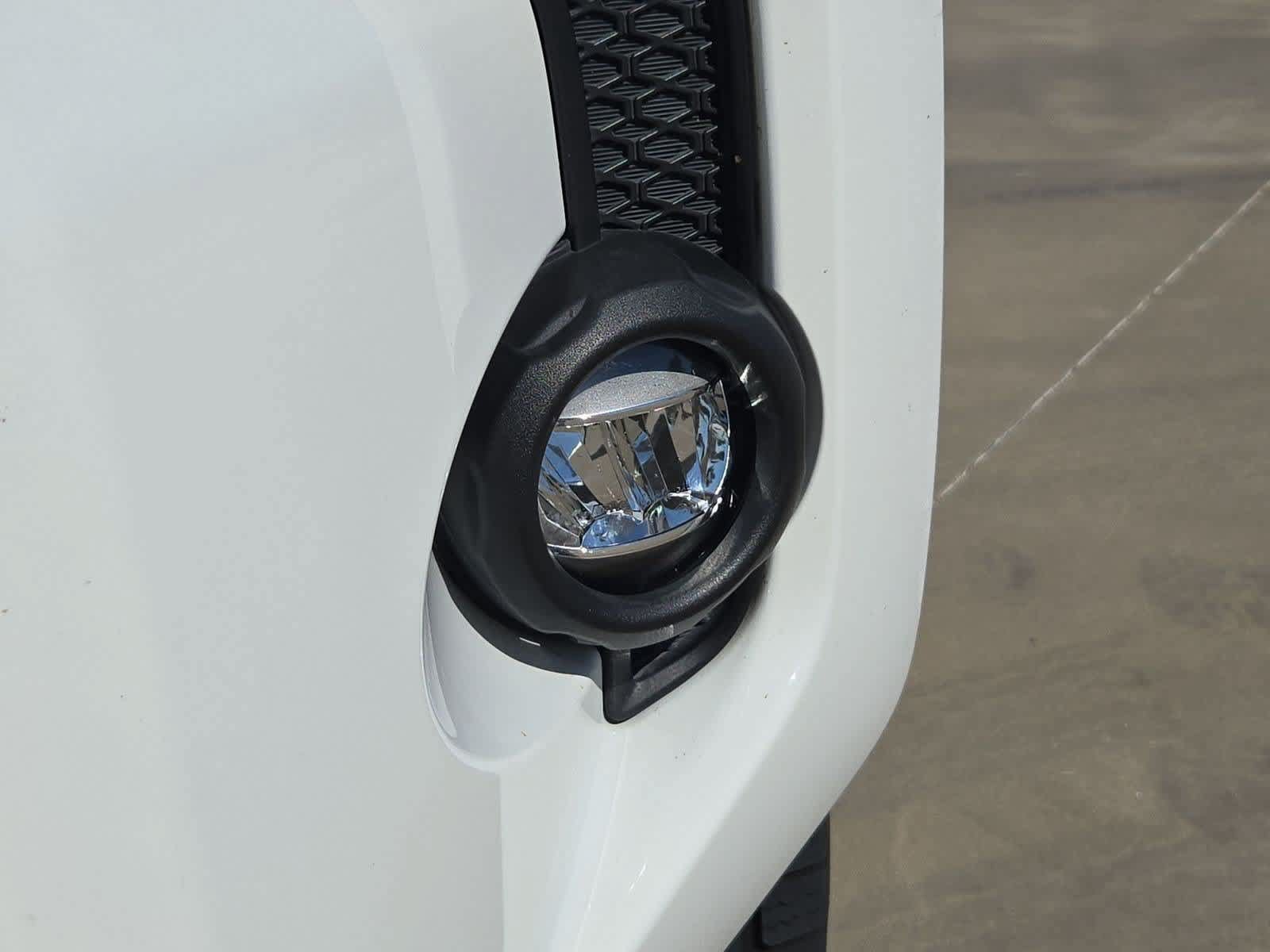 Used 2023 Toyota 4Runner SR5 AWD/4WD image 10