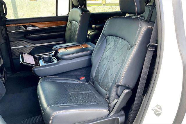 Certified 2024 Jeep Grand Wagoneer L Series III AWD/4WD image 25