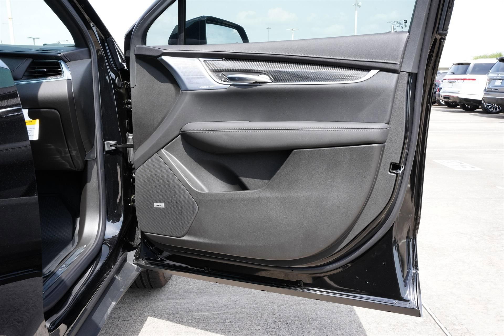 New 2025 Cadillac XT5 Sportv w/ LPO, Red Accent Package image 27