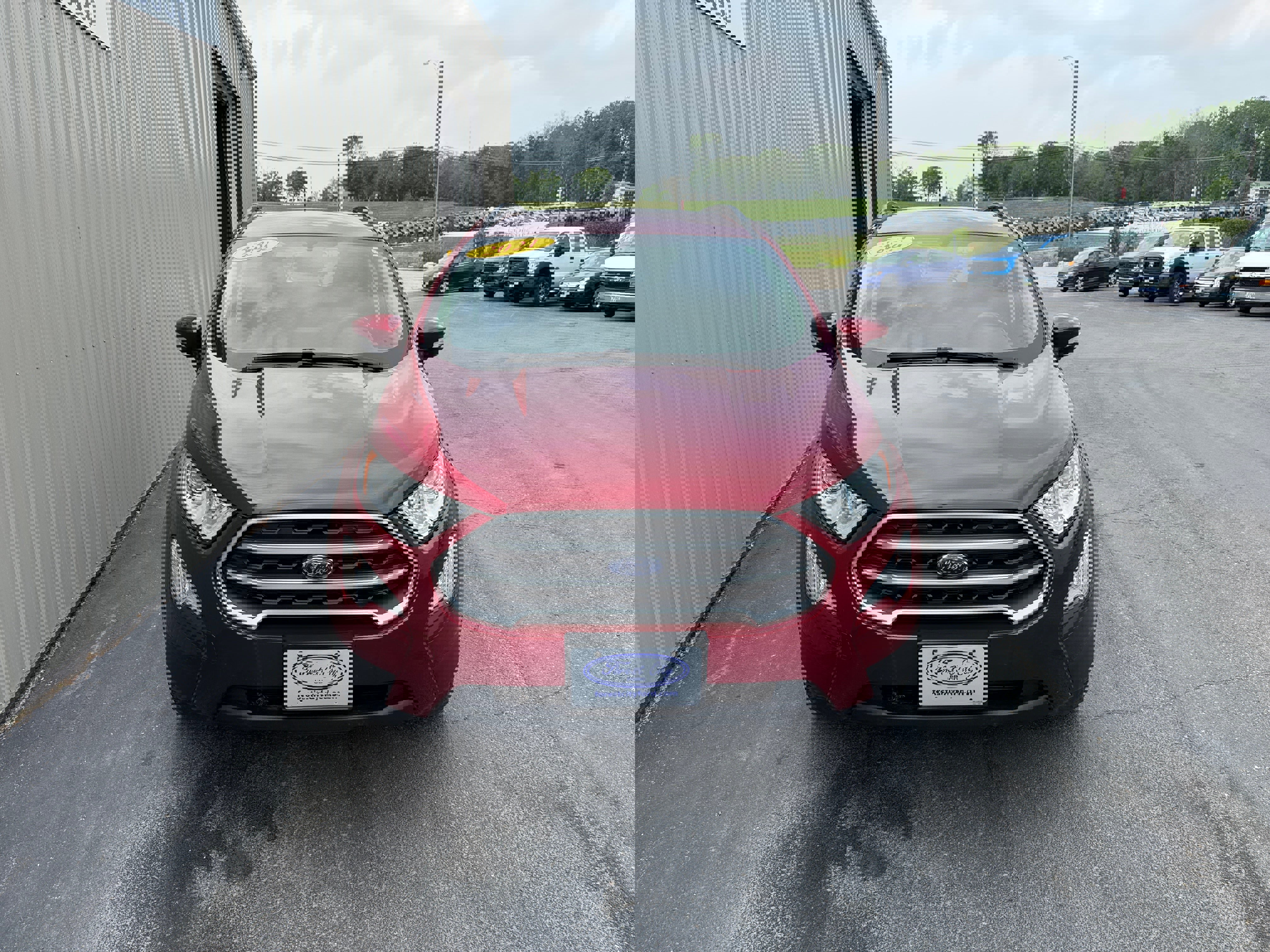 Used 2021 Ford EcoSport SE w/ SE Appearance Package image 3