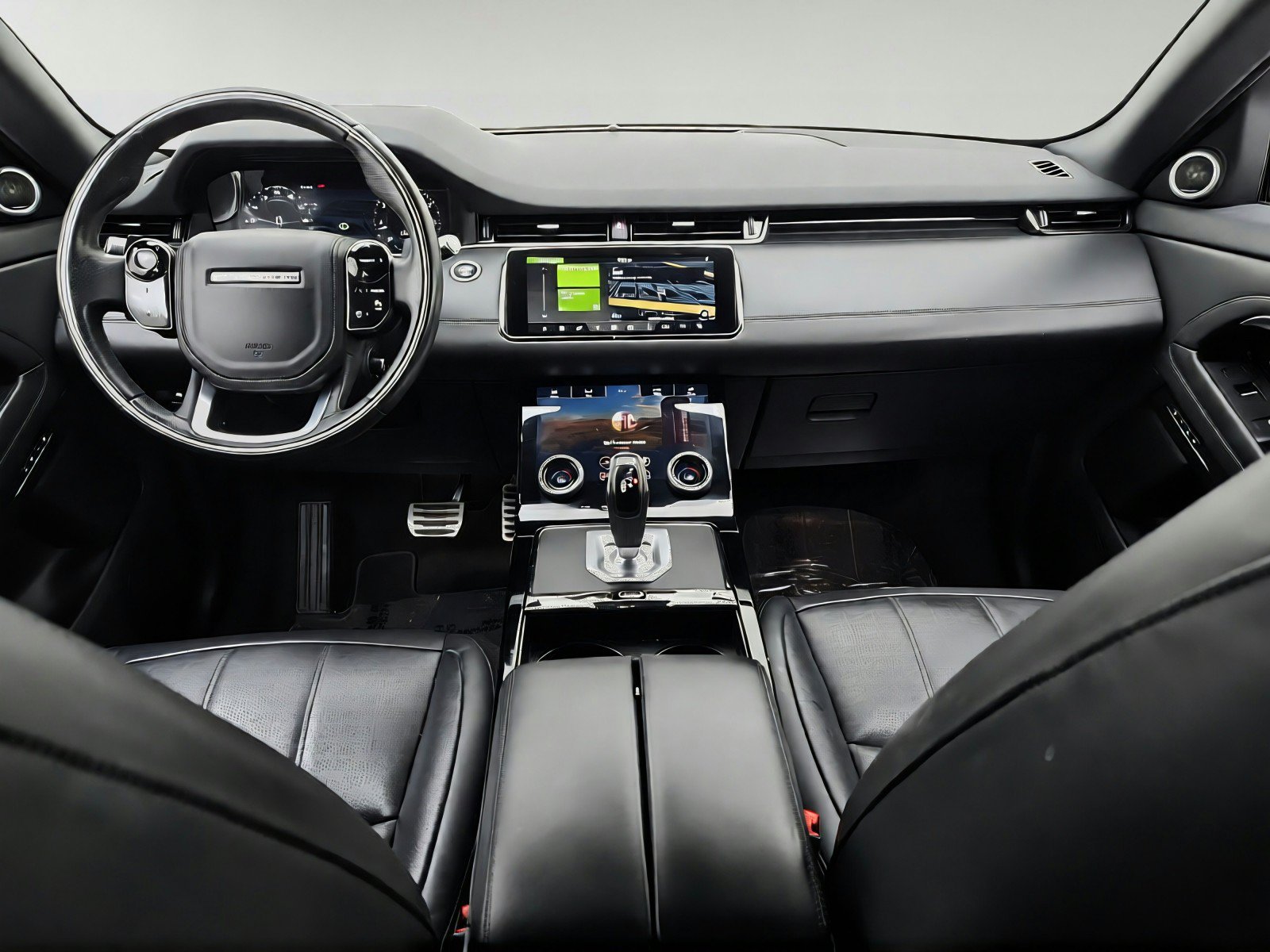 Used 2020 Land Rover Range Rover Evoque R-Dynamic HSE AWD/4WD image 24