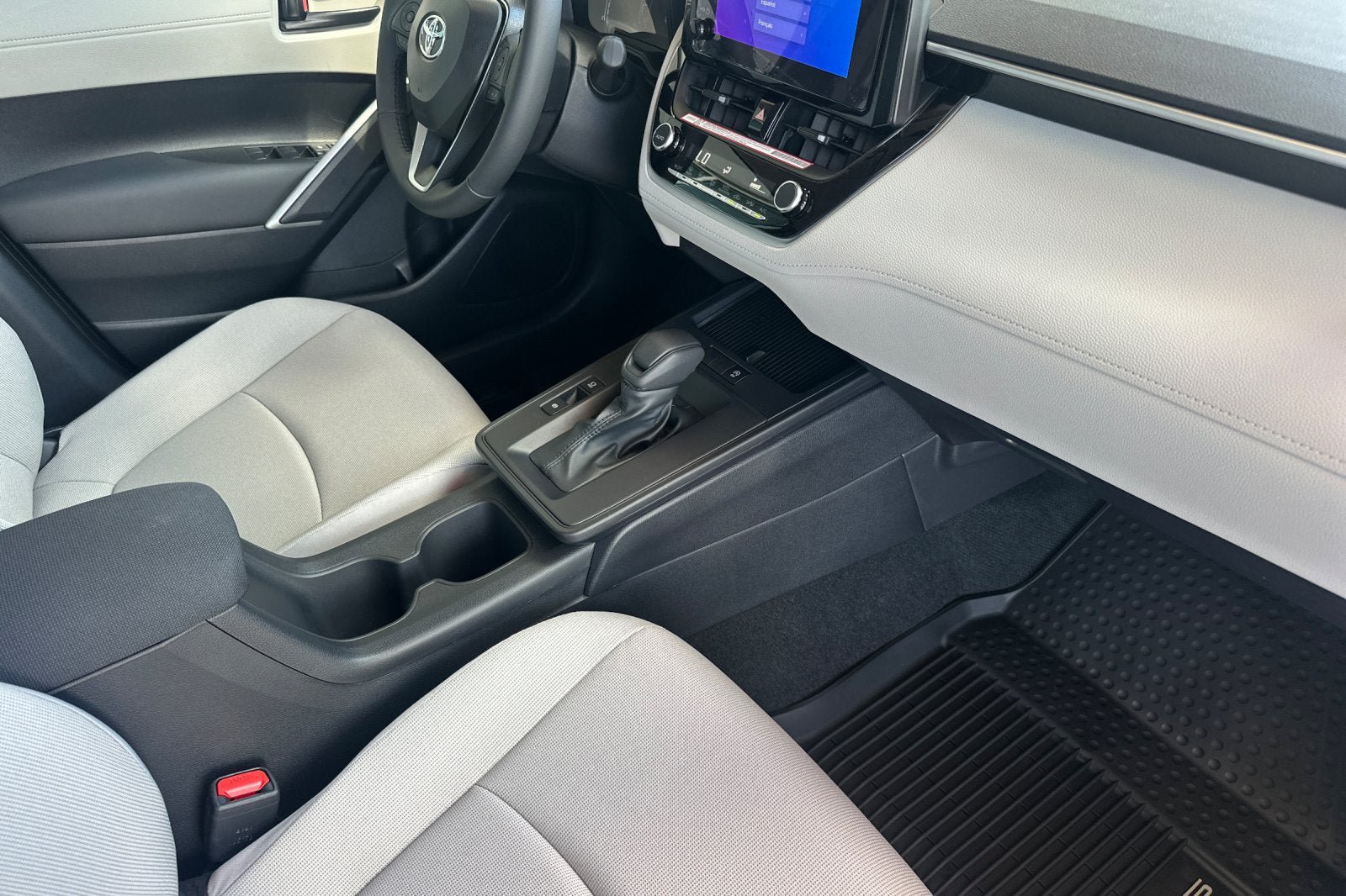 New 2026 Toyota Corolla Cross LE AWD/4WD image 19