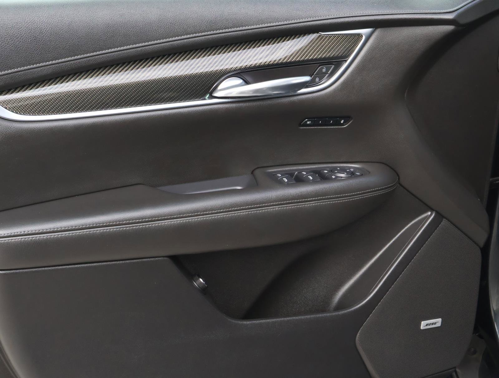 Certified 2022 Cadillac XT6 Sport w/ Technology Package image 20