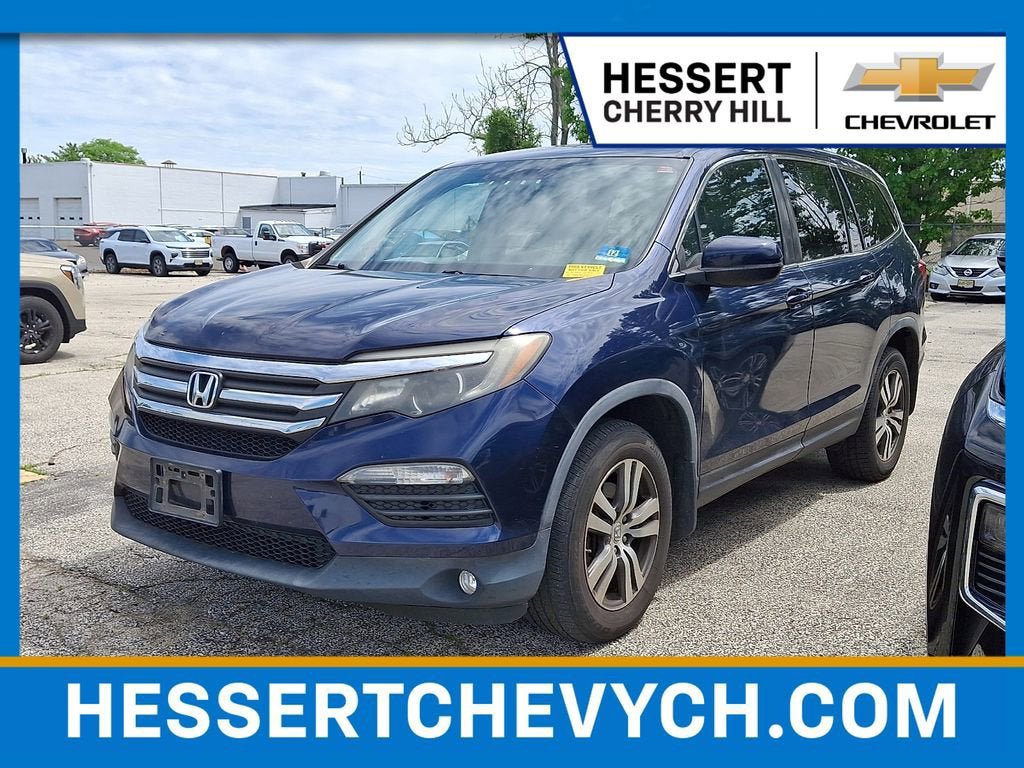 Used 2016 Honda Pilot EX image 1