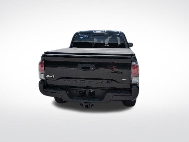 Used 2023 Toyota Tacoma Limited AWD/4WD image 12