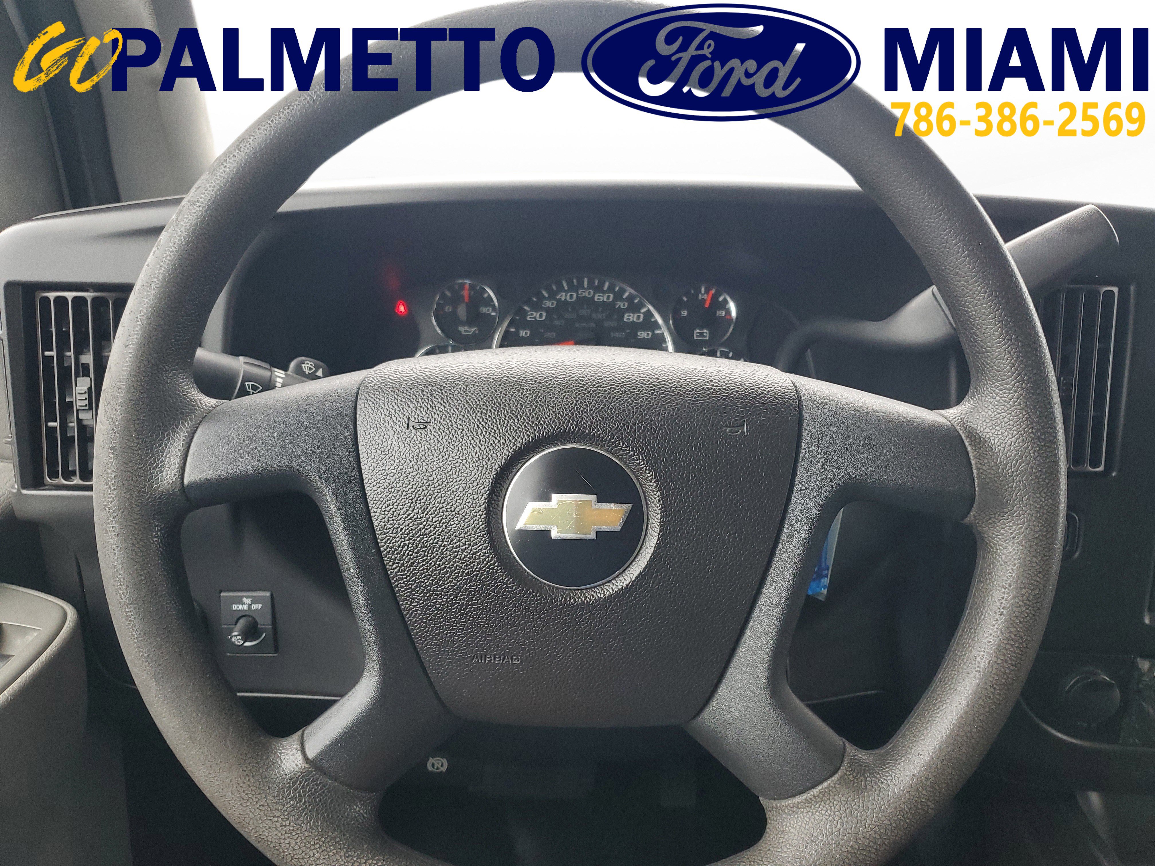 Used 2018 Chevrolet Express 2500 image 19