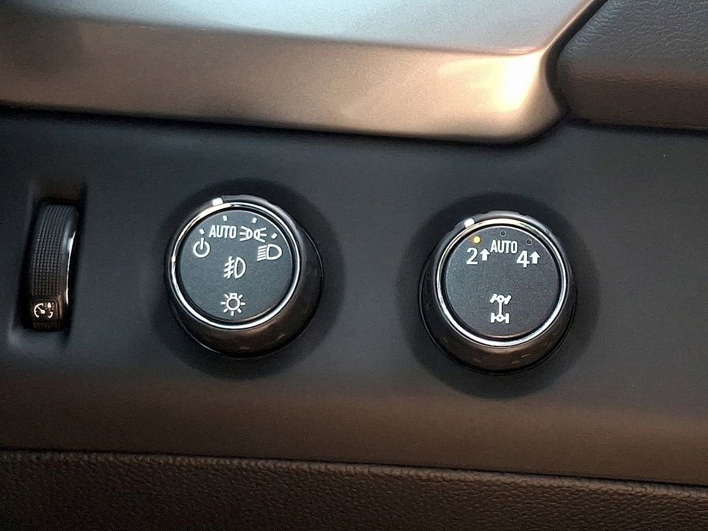 Used 2020 Chevrolet Tahoe LT image 27